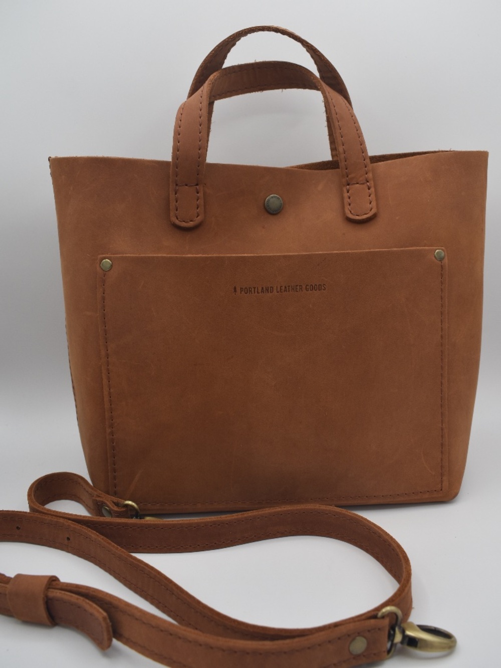 NWOT Portland Leather Goods Dakota or Peach Mini Classic Snap Crossbody Tote